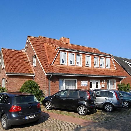 Friesenmeer Ferienwohnung Eins Bensersiel Bagian luar foto